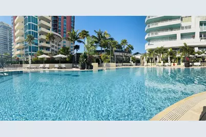 400 S Pointe Dr #307, Miami Beach, FL 33139 - Photo 17