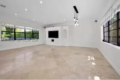 712 Cremona Ave, Coral Gables, FL 33146 - Photo 3