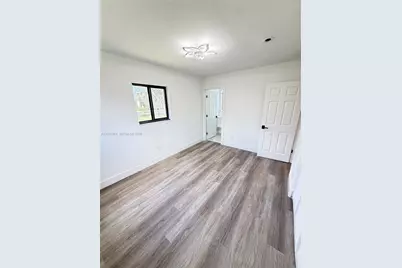 2930 SW 106th Ave, Miami, FL 33165 - Photo 7