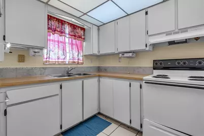 1757 W 57th St #211, Hialeah, FL 33012 - Photo 11