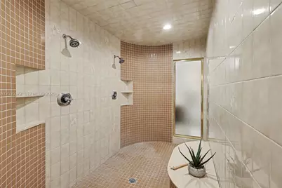 2291 Secretariat Drive, Other City - In The State Of Florida, FL 33935 - Photo 27