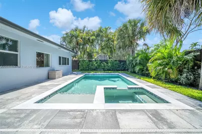 2179 NE 59th Ct, Fort Lauderdale, FL 33308 - Photo 27