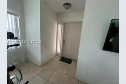 18021 SW 138th Pl, Miami, FL 33177 - Photo 3