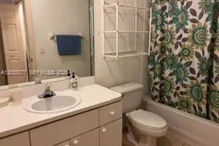 18021 SW 138th Pl, Miami, FL 33177 - Photo 15