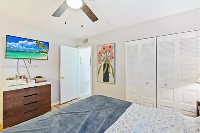10053 Winding Lake Rd #101, Sunrise, FL 33351 - Photo 19