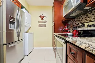 10053 Winding Lake Rd, Sunrise, FL 33351 - Photo 13