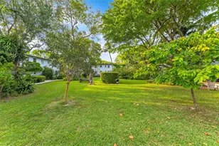 5685 SW 80th St, Miami, FL 33143 - Photo 15