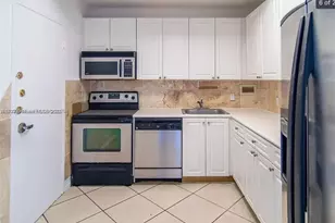1455 N Treasure Dr, North Bay Village, FL 33141 - Photo 11