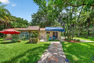 14551 SW 24th St, Davie, FL 33325 - Photo 5
