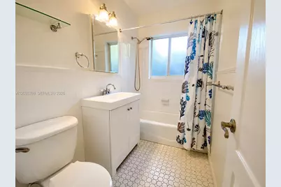155 Ponce De Leon Blvd, Coral Gables, FL 33134 - Photo 11