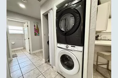 1840 Jefferson St #B, Hollywood, FL 33020 - Photo 15