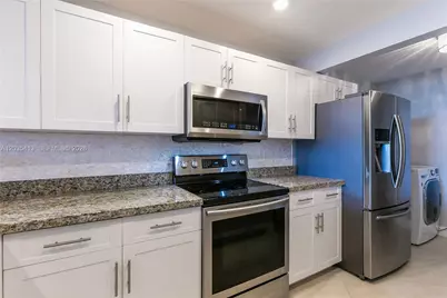 14 Royal Palm Way #601, Boca Raton, FL 33432 - Photo 7