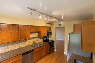 2801 NE 183rd St, Aventura, FL 33160 - Photo 5