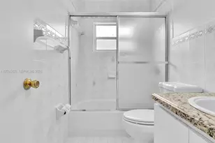 8511 NW 59th Ct, Tamarac, FL 33321 - Photo 29