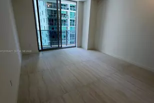 77 SE 5th, Miami, FL 33131 - Photo 5