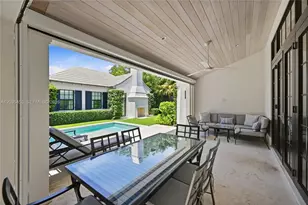 135 Chilean Ave, Palm Beach, FL 33480 - Photo 17