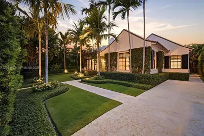 135 Chilean Ave, Palm Beach, FL 33480 - Photo 1