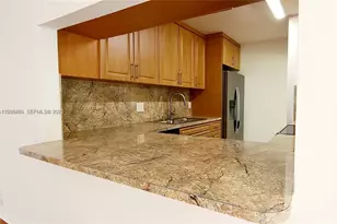 9410 Live Oak Pl, Davie, FL 33324 - Photo 5