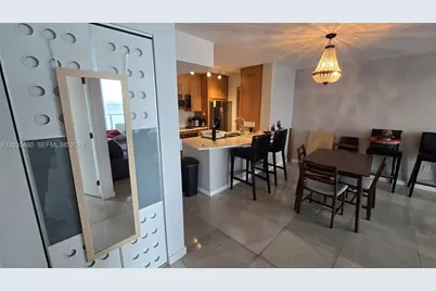 1155 Brickell Bay Dr #2507, Miami, FL 33131 - Photo 9