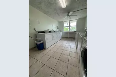 245 18th St #401, Miami Beach, FL 33139 - Photo 29