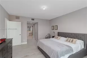 14951 Royal Oaks Ln, North Miami, FL 33181 - Photo 17