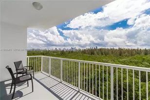 14951 Royal Oaks Ln, North Miami, FL 33181 - Photo 7
