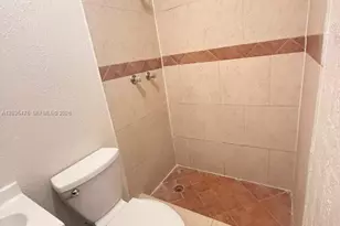 61 NE 59th Terrace, Miami, FL 33137 - Photo 17