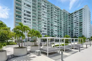 1000 West Ave, Miami Beach, FL 33139 - Photo 19