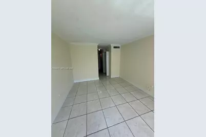 1501 NE 191st St #C107, Miami, FL 33179 - Photo 15