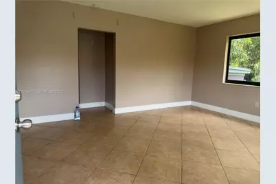 98 NE 71st St #3, Miami, FL 33138 - Photo 5