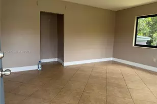 98 NE 71st St, Miami, FL 33138 - Photo 5