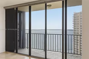 520 SE Brickell Key Dr, Miami, FL 33131 - Photo 11