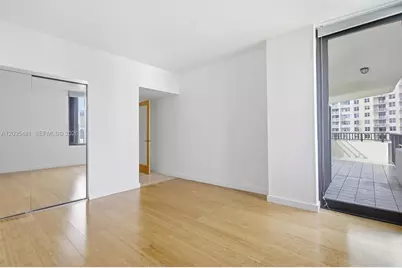 520 SE Brickell Key Dr #A1615, Miami, FL 33131 - Photo 5