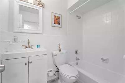 1601 Bay Rd #7, Miami Beach, FL 33139 - Photo 11