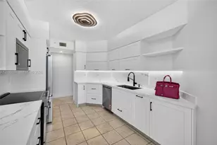 3370 Hidden Bay Dr, Aventura, FL 33180 - Photo 23