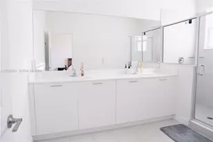 12779 NW 24th Ave, Miami, FL 33167 - Photo 39