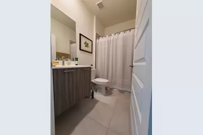 8301 NW 41st #302, Doral, FL 33166 - Photo 13