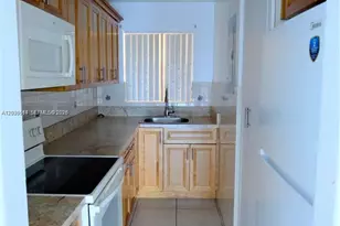650 NE 149th St, Miami, FL 33161 - Photo 7