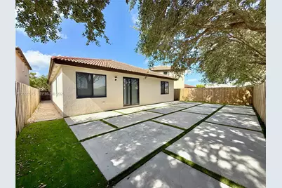 2159 SE 1st St, Homestead, FL 33033 - Photo 31