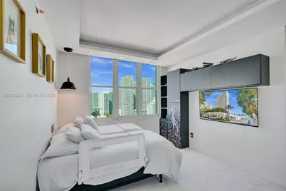 800 Claughton Island Dr #3101, Miami, FL 33131 - Photo 57