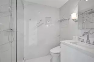 800 Claughton Island Dr, Miami, FL 33131 - Photo 61