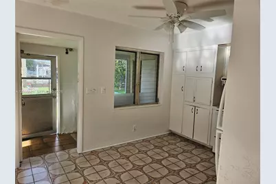 709 NE 4th Ct #6, Hallandale Beach, FL 33009 - Photo 15
