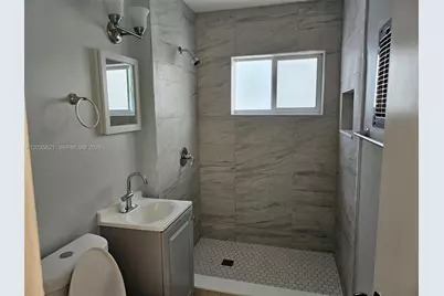 709 NE 4th Ct #6, Hallandale Beach, FL 33009 - Photo 21
