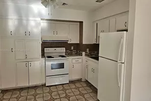 709 NE 4th Ct., Hallandale Beach, FL 33009 - Photo 1