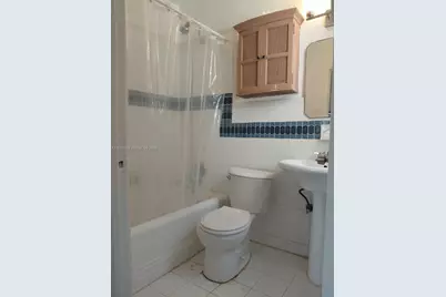 9600 N Miami Ave, Miami Shores, FL 33150 - Photo 25