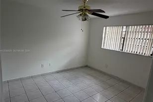 10968 SW 5th St, Sweetwater, FL 33174 - Photo 7