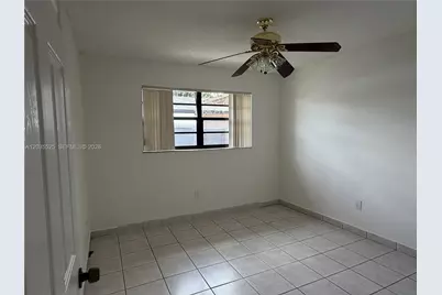 10968 SW 5th St #10968, Sweetwater, FL 33174 - Photo 9