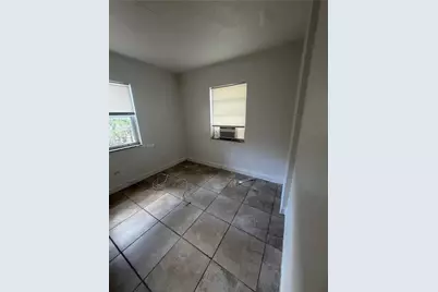 640 NW 10th Ter #1, Fort Lauderdale, FL 33311 - Photo 3