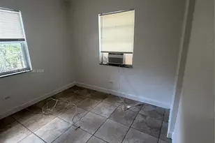 640 NW 10th Terrace, Fort Lauderdale, FL 33311 - Photo 3