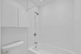 11045 SW 113th Pl, Miami, FL 33176 - Photo 7